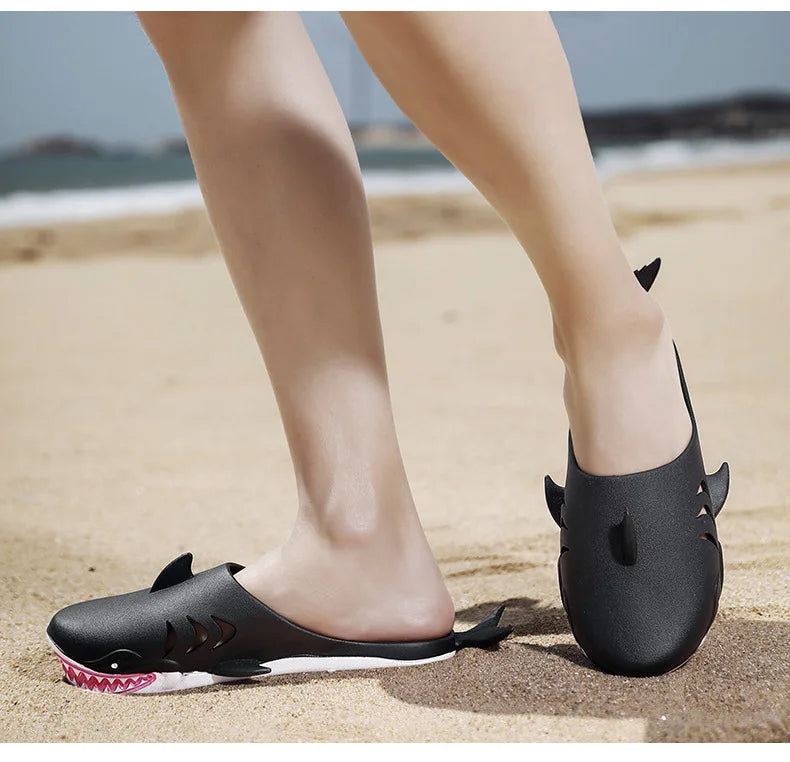 🟡 Chanclas de dibujos animados Unisex, sandalias de playa antideslizantes para exteriores tiburón