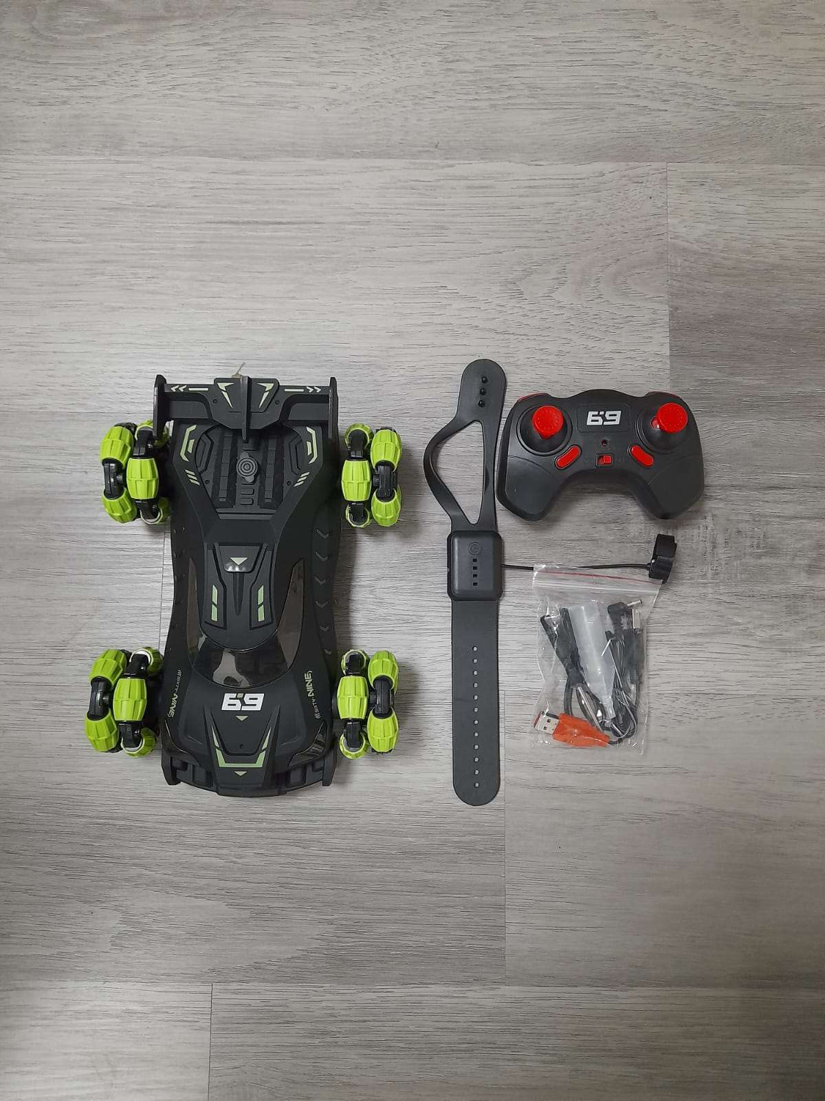 Carro stunt control remoto