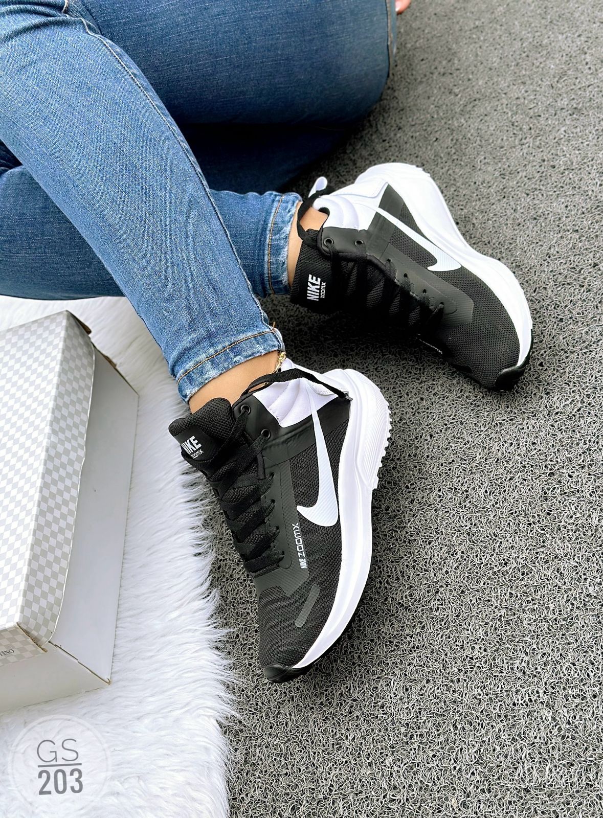 Tenis Zoom Bota