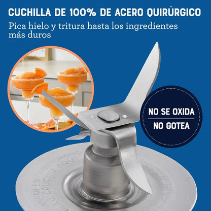 Licuadora Oster de plástico roja