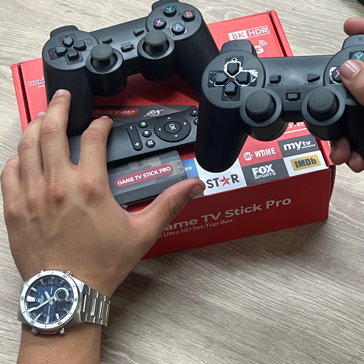 Game Tv Stick Pro + 10 mil juegos + 550 canales gratis entre mundiales y nacionales, incluidos win sport + liga colombiana