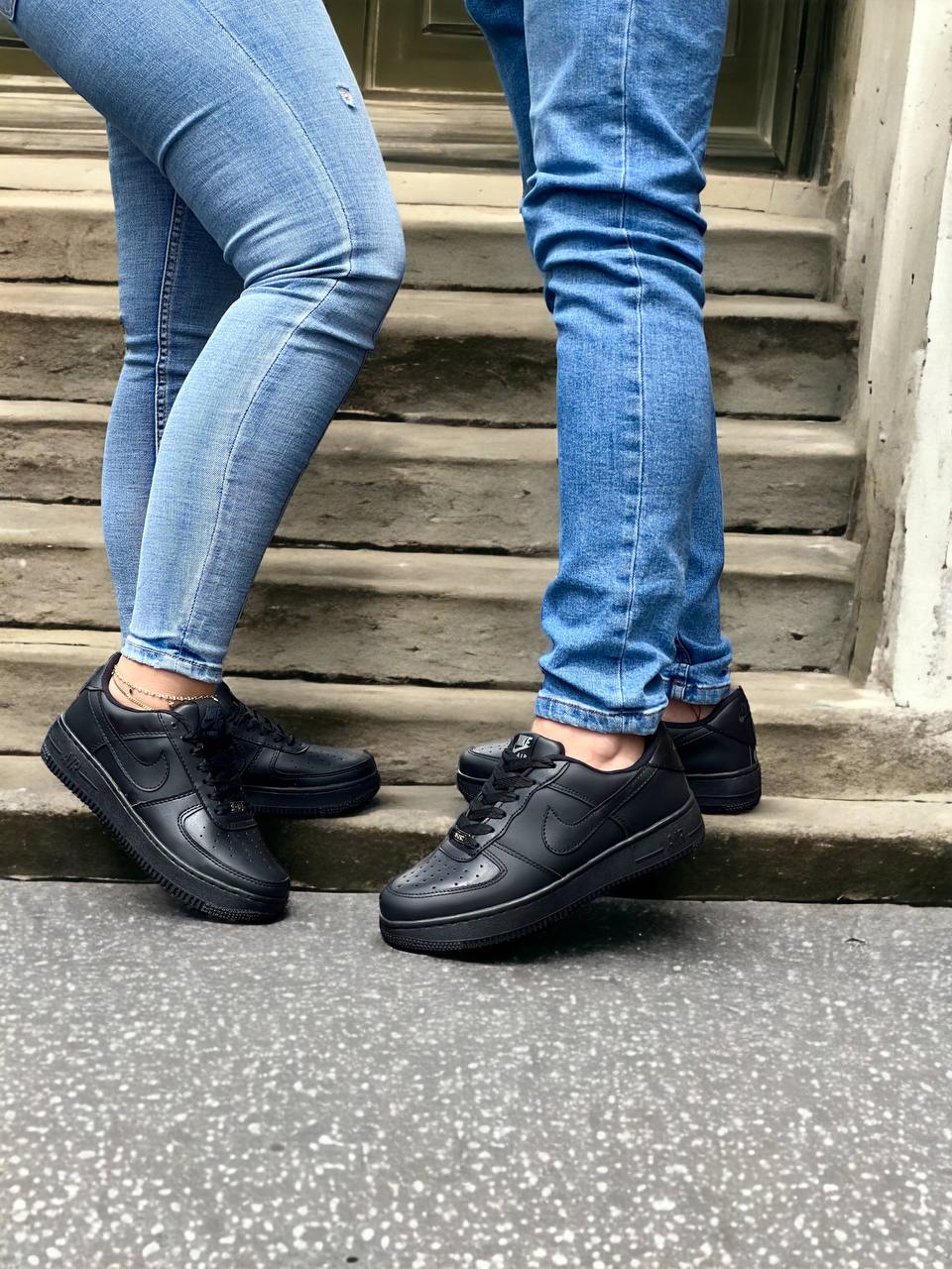 Tenis Air Force One | Nike | Blanco y Negro Unisex
