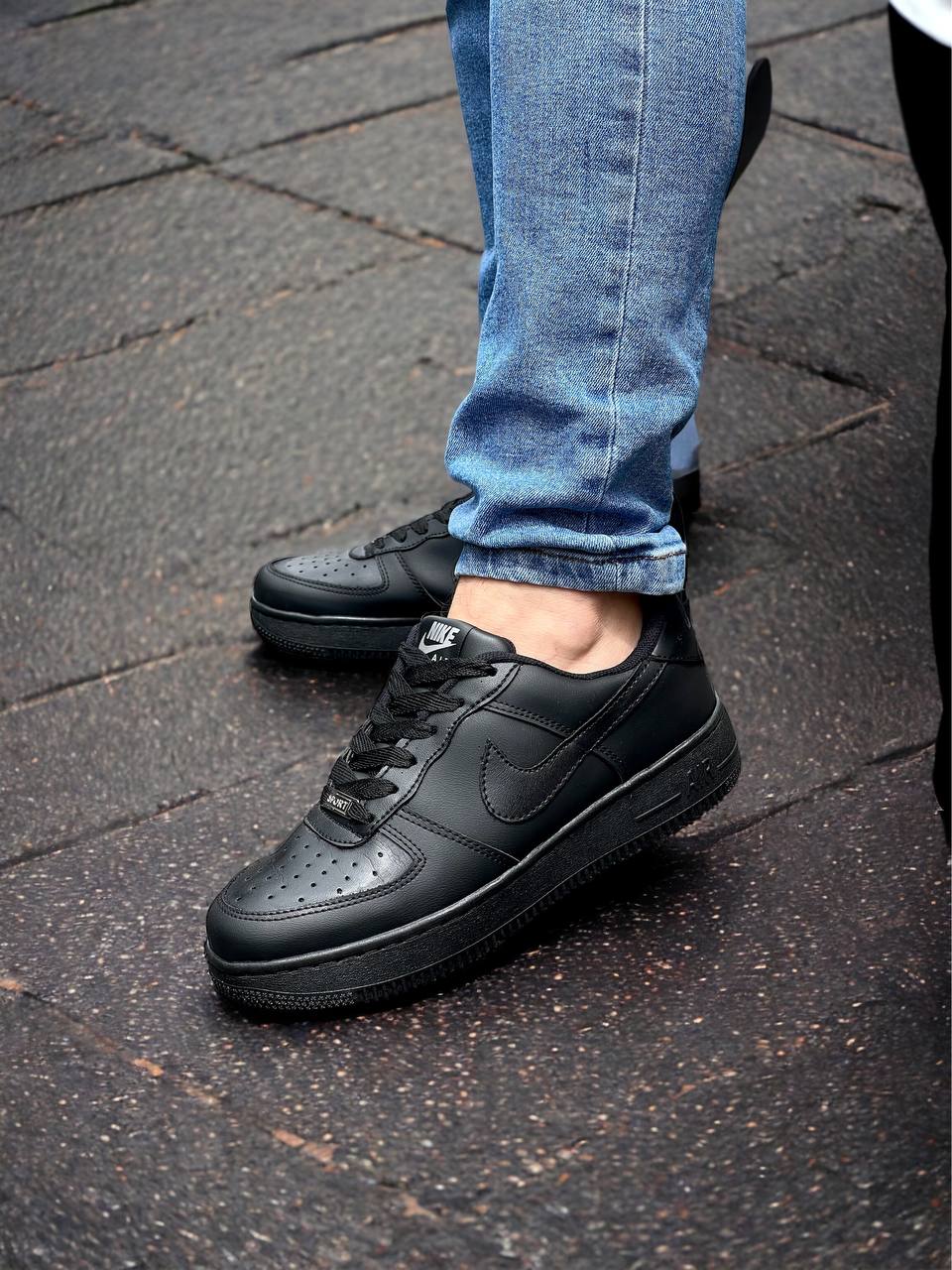 Tenis Air Force One | Nike | Blanco y Negro Unisex