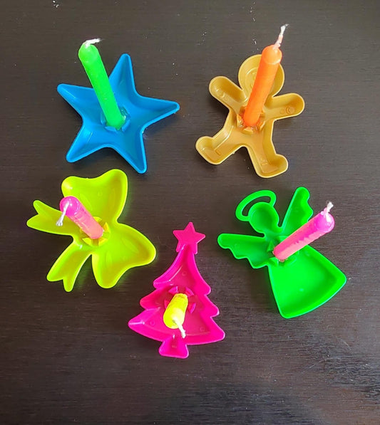 Velas acanaladas y porta velas soporte