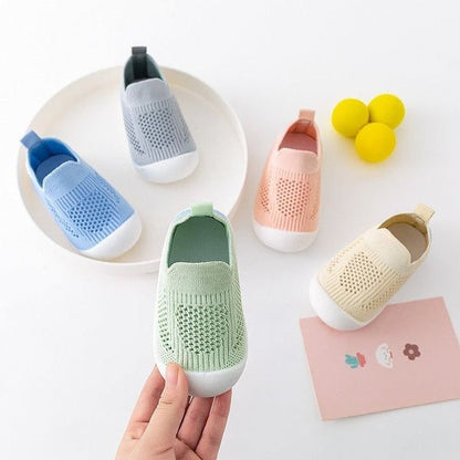 Zapato en goma para bebe